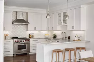 22 Clinton St, Cambridge, MA 02139 - Photo 1