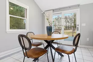 8 Wagon Wheel Dr, Bedford, MA 01730 - Photo 9