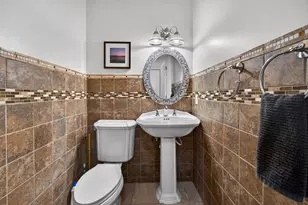 6 Adams St, Newton, MA 02460 - Photo 31