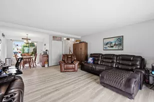 72 Nassau Dr, Springfield, MA 01129 - Photo 9