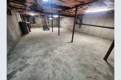 56 Brattle St, Athol, MA 01331 - Photo 17