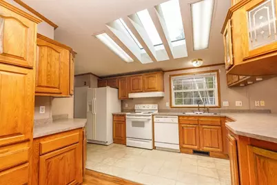 90 Earl Drive, Athol, MA 01331 - Photo 3