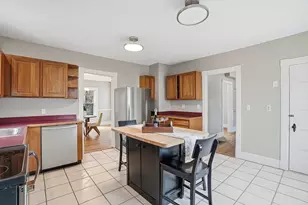 2 Maple Ave, Natick, MA 01760 - Photo 15