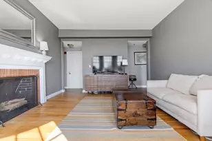 4 Charlesgate E, Boston, MA 02215 - Photo 5