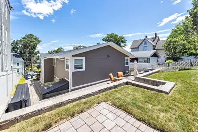 81 Houghton St, Boston, MA 02122 - Photo 35