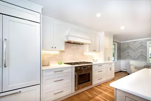 7 Border St, Scituate, MA 02066 - Photo 9