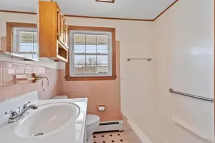 12 Tanglewood Dr, Dracut, MA 01826 - Photo 17