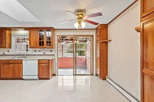 12 Tanglewood Dr, Dracut, MA 01826 - Photo 7