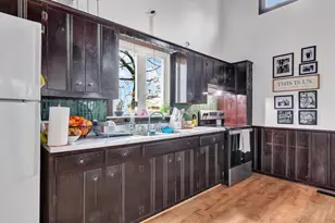 18 Lyndale Ave, Gloucester, MA 01930 - Photo 17