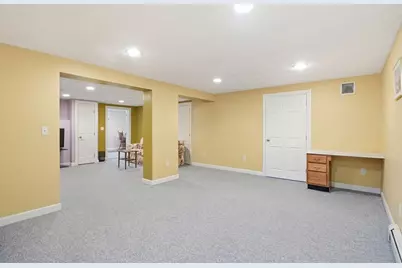 37 Fairchild Dr, Reading, MA 01867 - Photo 19