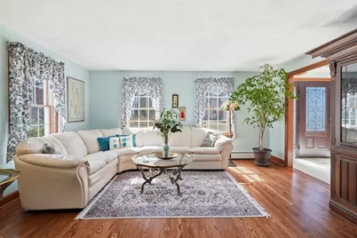 37 Fairchild Dr, Reading, MA 01867 - Photo 9