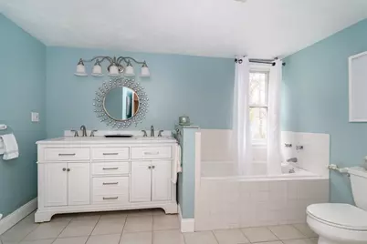 851 Worcester St, Wellesley, MA 02481 - Photo 15