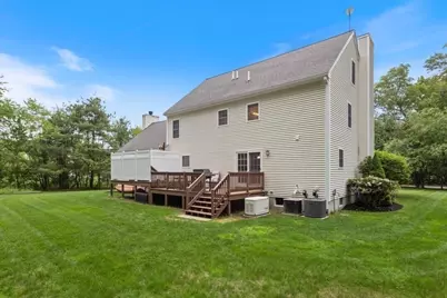 32 W Shore Rd, Merrimac, MA 01860 - Photo 9