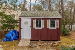 46 Snead Dr, Mashpee, MA 02649 - Photo 31