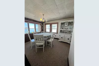 9 Parkview Ave, Beverly, MA 01915 - Photo 11