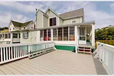 9 Parkview Ave, Beverly, MA 01915 - Photo 25