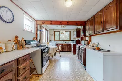 9 Parkview Ave, Beverly, MA 01915 - Photo 37