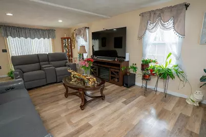 3 Columbia Rd, Billerica, MA 01821 - Photo 21