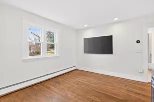 575 Chestnut St, Newton, MA 02468 - Photo 19