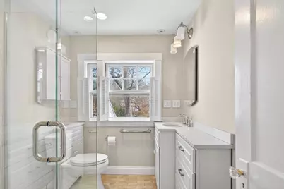 575 Chestnut St, Newton, MA 02468 - Photo 23