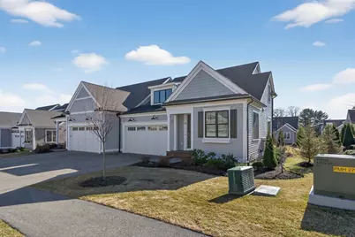 14 Callahan Dr #14, Framingham, MA 01701 - Photo 1