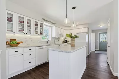 17 Keryn Ct, Northbridge, MA 01588 - Photo 15