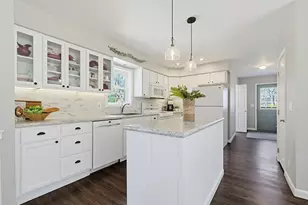 17 Keryn Ct, Northbridge, MA 01588 - Photo 15