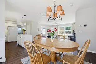 17 Keryn Ct, Northbridge, MA 01588 - Photo 9