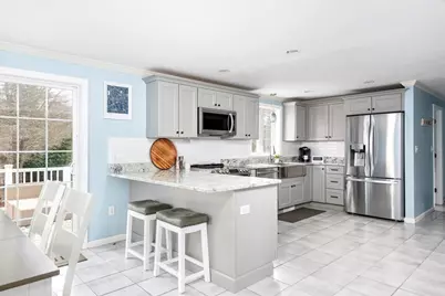 41 Winter Cir, Rockland, MA 02370 - Photo 3