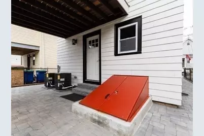 70 Moreland St #1, Somerville, MA 02145 - Photo 11