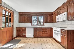 155 Bellevue Ave, Melrose, MA 02176 - Photo 11