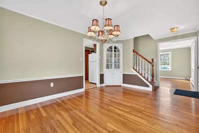 155 Bellevue Avenue, Melrose, MA 02176 - Photo 9