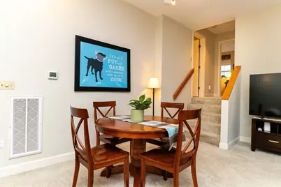 72 Lincoln St #13, Newton, MA 02461 - Photo 9