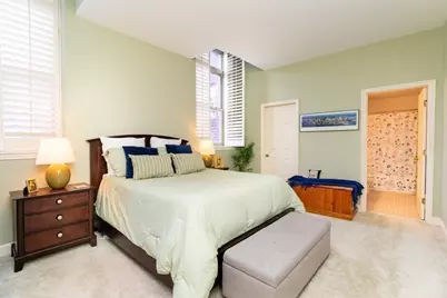 72 Lincoln St #13, Newton, MA 02461 - Photo 15