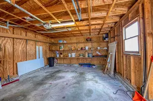 213 Boyden St, Fall River, MA 02721 - Photo 23