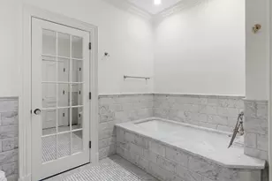 409 Commonwealth Ave, Boston, MA 02215 - Photo 23