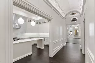 409 Commonwealth Ave, Boston, MA 02215 - Photo 9