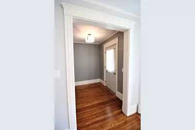 8 Thurston Rd #8, Watertown, MA 02472 - Photo 7