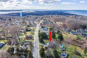 350 Sconticut Neck Rd, Fairhaven, MA 02719 - Photo 33