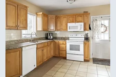 1 Elwood St, Everett, MA 02149 - Photo 3