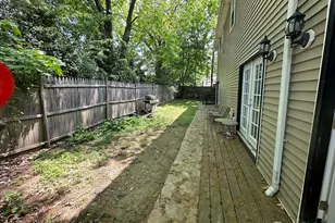 8 Grant St, Natick, MA 01760 - Photo 27