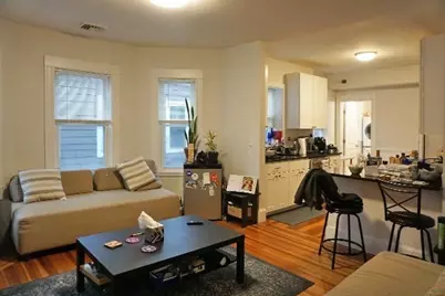 17 Ashland St #03, Somerville, MA 02144 - Photo 5