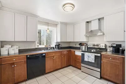 102 County St, Lakeville, MA 02347 - Photo 13