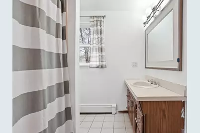 102 County St, Lakeville, MA 02347 - Photo 23