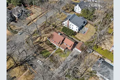 4 Fiske Rd, Wellesley, MA 02481 - Photo 13