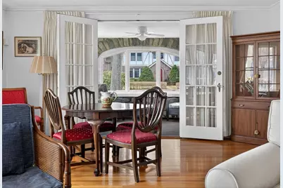 4 Fiske Rd, Wellesley, MA 02481 - Photo 3