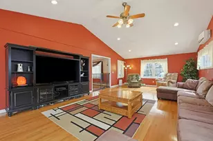 49 Brown St, Attleboro, MA 02703 - Photo 11