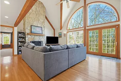 291 Millbury Street, Auburn, MA 01501 - Photo 3