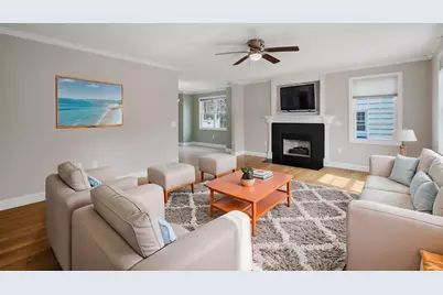 70 Hartwick Street, Springfield, MA 01108 - Photo 13