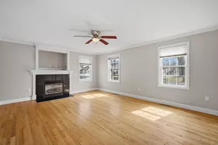 70 Hartwick St, Springfield, MA 01108 - Photo 17